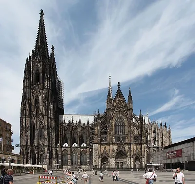 Германия заявила о раскрытии "террористической сети" и срыве теракта в древнем соборе Кельна 