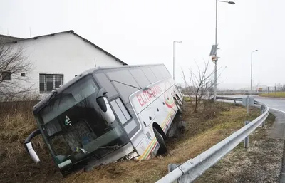 В Угорщині потрапив у ДТП автобус з українцями: є поранені
