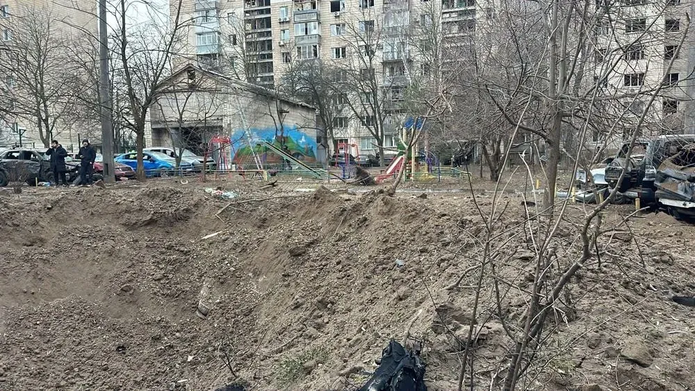 Утренняя атака на Киев: в области наблюдаются проблемы с энергоснабжением, в Вишневом повреждены многоэтажки