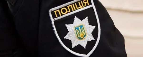 u-kharkovi-politseiski-okhoroniatymut-vid-maroderiv-budynky-zruinovani-raketnoiu-atakoiu-rf