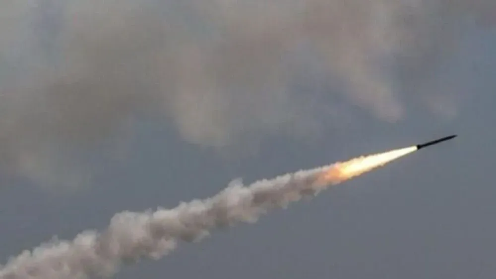В минобороны рф признали, что во время утреннего обстрела Украины одна из российских ракет упала в воронежской области