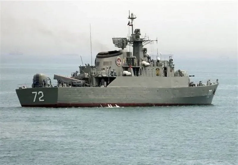 Иранский военный корабль вошел в Красное море, на фоне угроз судоходству со стороны хуситов