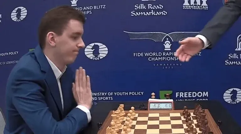 Polish grandmaster does not shake hands with opponent who supports Russian aggression in Ukraine