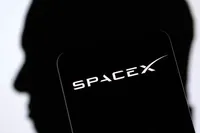 SpaceX запустила первую серию спутников с возможностью прямого доступа к сотовой связи