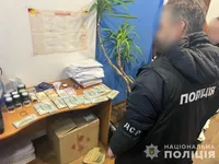 Almost six million hryvnias seized: police detain a group of racketeers in Zhytomyr region