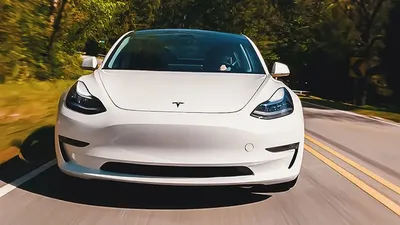 Tesla отзывает 1,6 миллиона автомобилей из-за проблемы с программным обеспечением