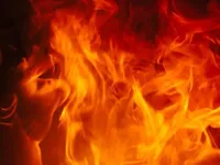 На Миколаївщині ворожий «шахед» влучив у законсервовану базу відпочинку – виникла пожежа