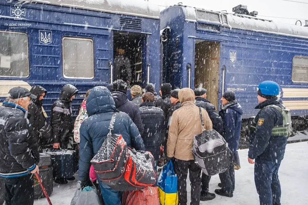 More than 90 people evacuated from Donetsk region, five civilians evacuated from Avdiivka