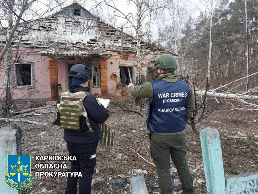Russians dropped a bomb on a village in Kharkiv region in the morning: the village council and residential buildings were damaged