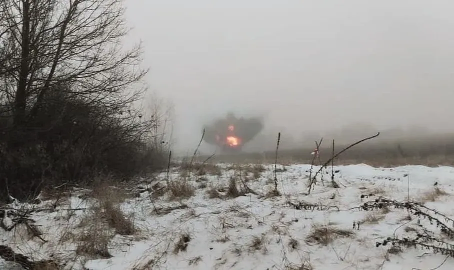 ses-shows-footage-of-destruction-of-anti-vehicle-mine-in-kharkiv-region