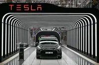 Attacks in the Red Sea: German Tesla plant suspends production due to lack of parts