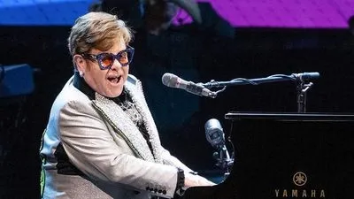 Elton John to auction personal belongings worth $10 million in February