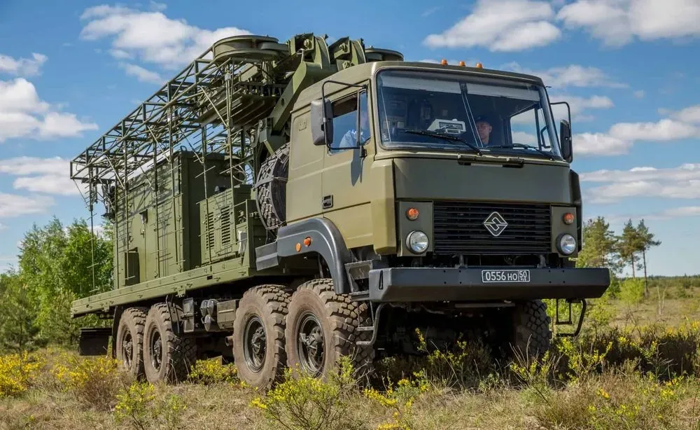in-the-occupied-crimea-guerrillas-discovered-a-russian-radar-near-the-belbek-military-airfield