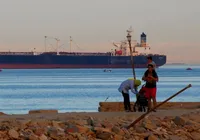 Qatar suspends gas supplies through the Red Sea