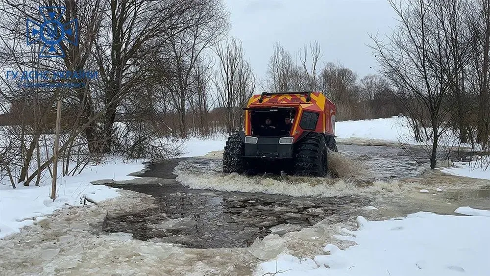 rescuers-warned-of-rising-water-levels-in-chernihiv-region