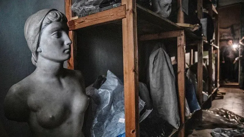 Томин в интервью The Economist: 38 украинских музеев уничтожены или повреждены войной, более 480 произведений искусства похитили россияне