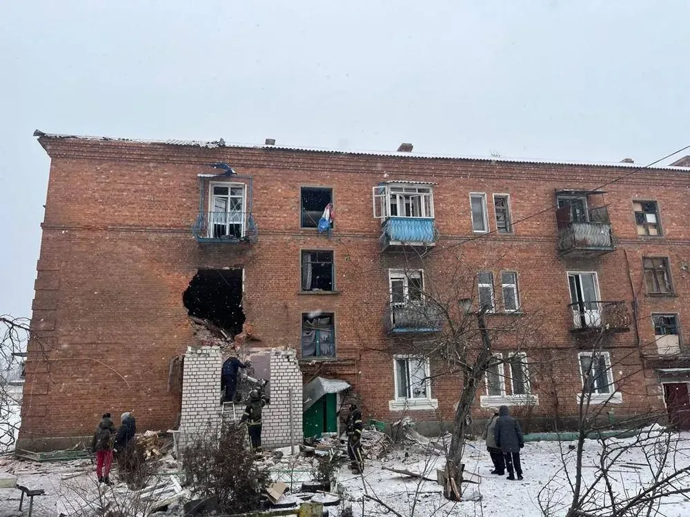 russians-hit-an-apartment-building-in-kupyansk-kharkiv-region-one-dead-and-one-wounded