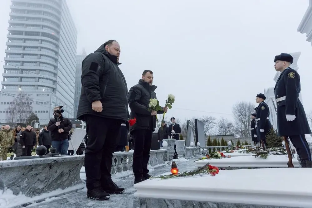 anniversary-of-the-brovary-tragedy-interior-minister-klymenko-pays-tribute-to-those-killed-in-the-plane-crash