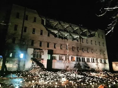 Russians attacked Myrnohrad in Donetsk region at night: houses, an administrative building and an infrastructure facility were damaged