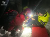 Injured hiker rescued on Hoverla; search for lost French hiker continues - SES