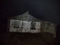 Оккупанты сбросили четыре управляемые бомбы на село в Херсонской области: удар пришелся по жилым домам