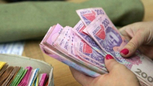На Сумщине председатель ОСМД присвоила более шестисот тысяч гривен предназначенных на оплату ЖКХ