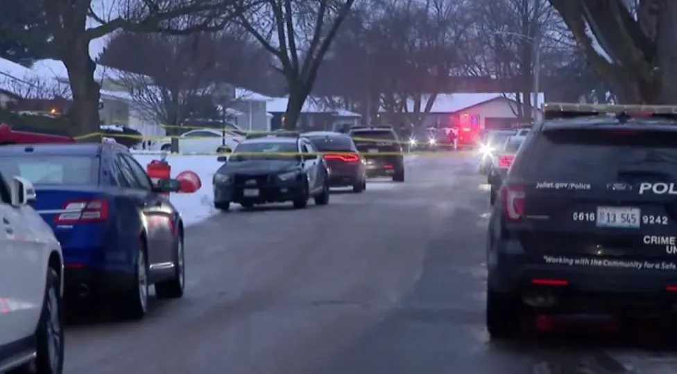 seven-people-killed-in-shooting-near-chicago