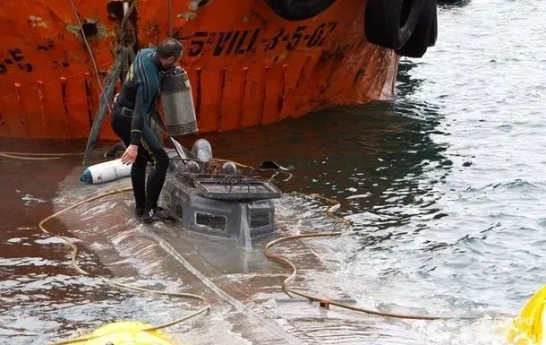 submarine-carrying-almost-800-kg-of-cocaine-arrested-in-colombia