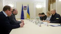 Shmyhal discusses toughening sanctions against russia with President of the European People's Party