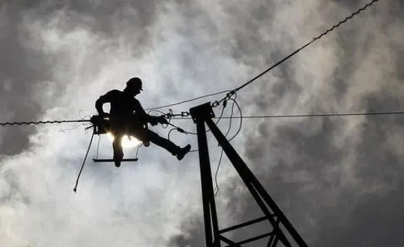 due-to-bad-weather-83-settlements-in-lviv-region-are-without-power-supply