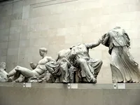 Премьер Греции снова призвал Британию вернуть скульптуры Парфенона в Афины