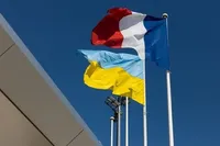 Прем'єр-міністри України та Франції обговорили реформи, європейську інтеграцію та підтримку