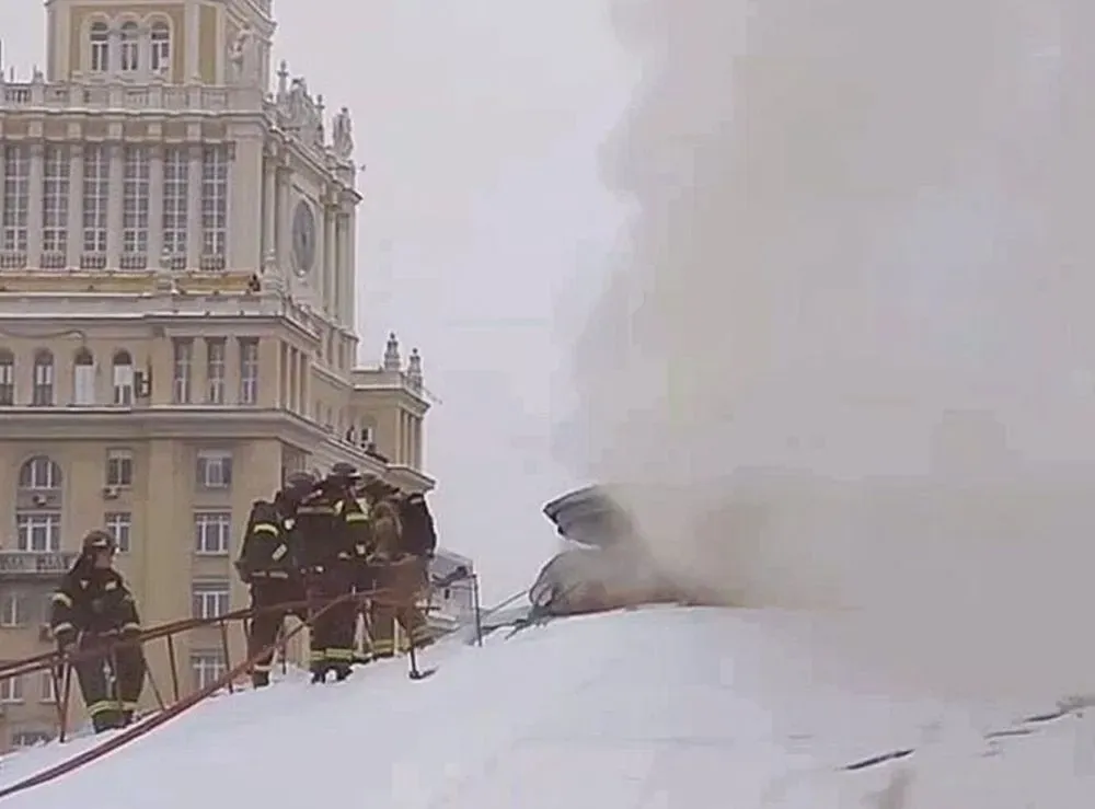 В центре москвы горел Театр сатиры