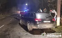 На Львівщині зіткнулися Audi A6 та Land Rover: загинула 27-річна жінка, трьох людей поранено