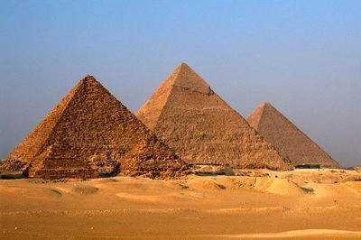 Egyptian pyramid renovation project criticized by experts