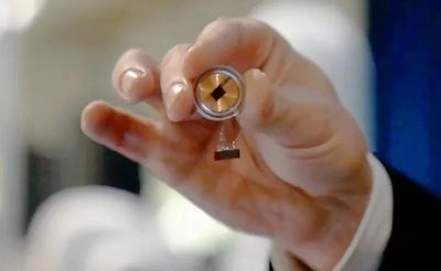 Илон Маск объявил, что его стартап Neuralink успешно вживил чип в человеческий мозг