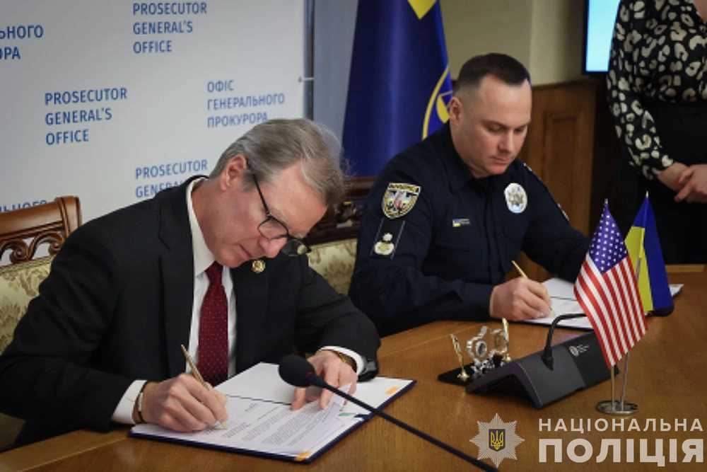 Head of the National Police of Ukraine signs a memorandum of cooperation with the US Inspectors General