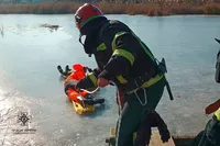 Two bodies were recovered and an extreme figure skater was rescued: rescuers on the situation at reservoirs in Kyiv region and Dnipropetrovsk region