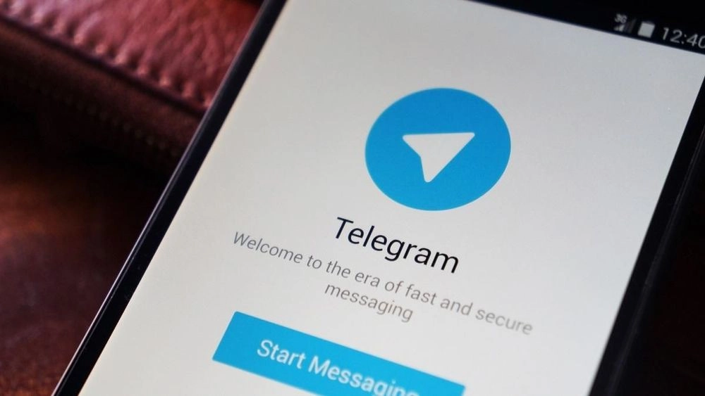 У Києві судитимуть молодих шахраїв, які створили фейкові інвестиційні Telegram-канали та ошукали потерпілих на 400 тисяч гривень