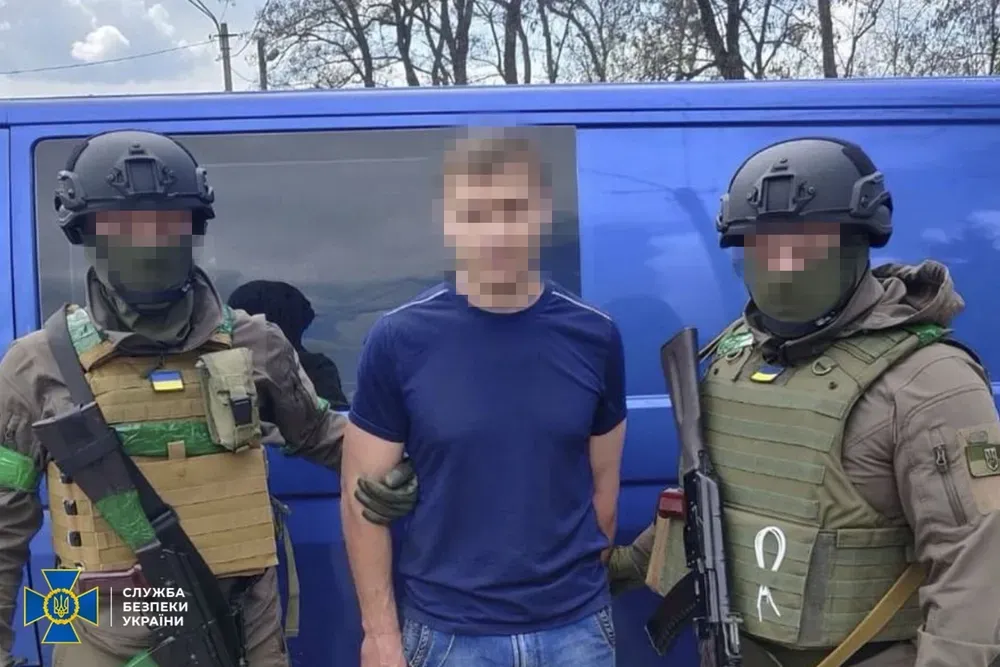 Defected to the enemy: former law enforcement officer who corrected russian strikes in Kharkiv region gets life sentence
