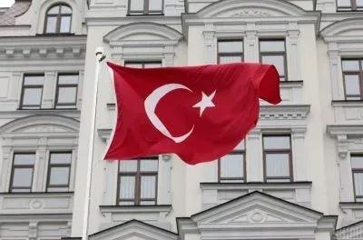 Turkish banks start closing accounts of Russian companies