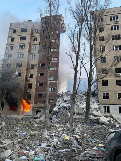 россияне за сутки 13 раз ударили по Донецкой области: есть пострадавший и разрушения