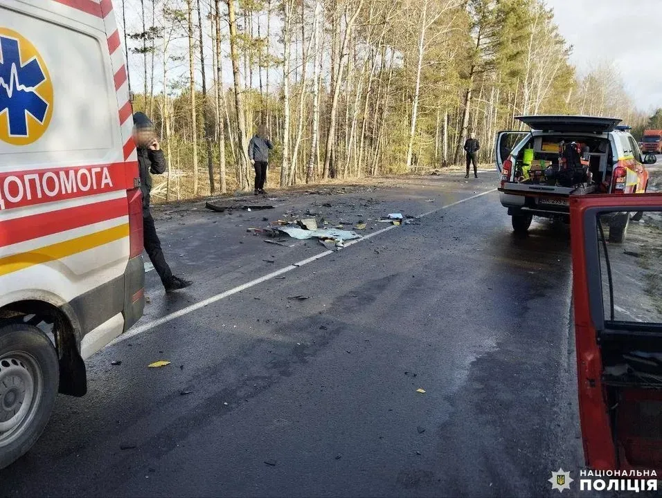 trucks-and-a-minibus-collide-in-rivne-region-three-people-die