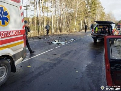 Truck and a minibus collide in Rivne region: three people die