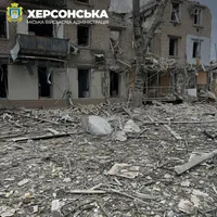 russians shell Kherson from the air: a 73-year-old woman is wounded, there are significant destructions