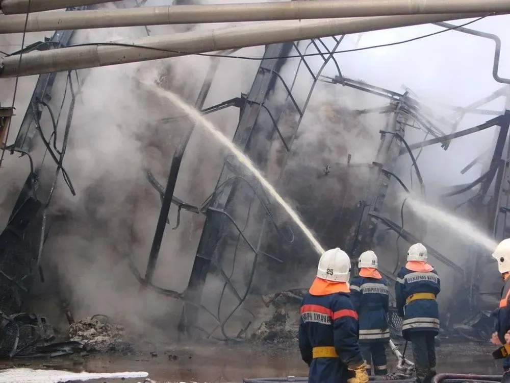 footage-of-a-drone-attack-on-a-lukoil-refinery-in-volgograd-russia-has-been-posted-online