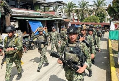 Екс-президент Філіппін погрожує відокремленням території на півдні країни, але в уряді обіцяють захистити суверенітет