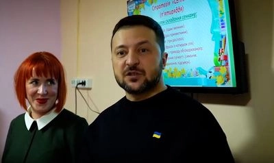 Zelenskyy visits innovative lyceum in Dnipro and notes conditions for learning