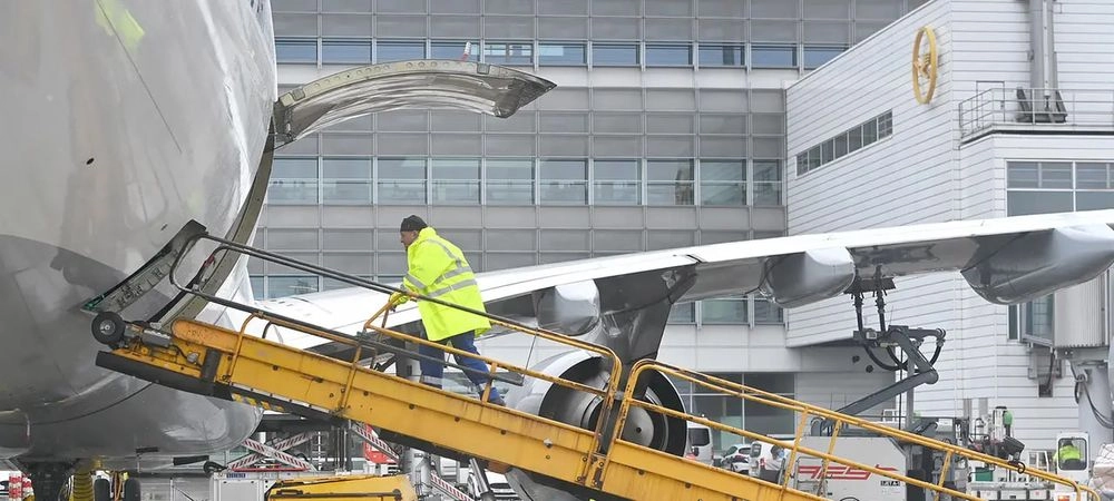 У Німеччині наземний персонал п’яти аеропортів влаштує страйк у середу