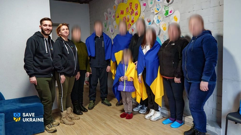 Ukraine returns three more families with four children from TOT